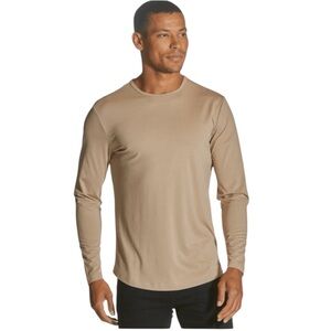 NWOT Cuts Clothing Men's Curve‎ Hem Long Sleeve Tee Fitted Athletic Cut